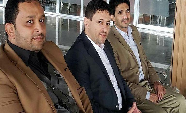 مصادر: وفد الحوثي إلى جنيف تناول القات في الطائرة والأمم المتحدة قد تدفع ٢٠٠ ألف دولار غرامة