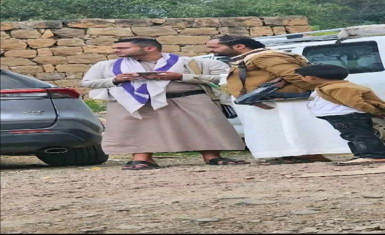 مقتل شيخين شقيقين برصاص مسلح في مذيخرة أثناء تحكيمهما بنزاع على قطعة أرض في محافظة إب