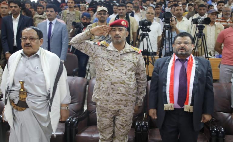 بحضور رئيس الأركان أقليم سبأ ينظم حفل خطابي وفني بمناسبة العيد ال 59 لثورة ال 14 من اكتوبر..صور