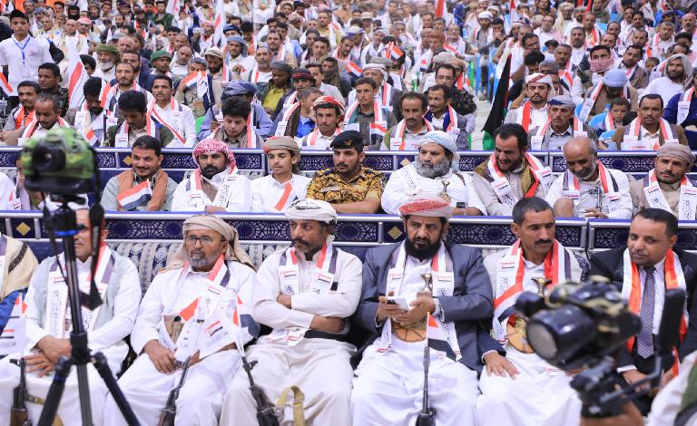 مارب: المجلس الأعلى للمقاومة الشعبية يُقيم حفلًا خطابيًا وفنيًا بمناسبة أعياد سبتمبر وأكتوبر ونوفمبر