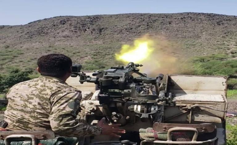مصادر عسكرية: اندلاع المواجهات بين الجيش اليمني والحوثيين شمالي تعز