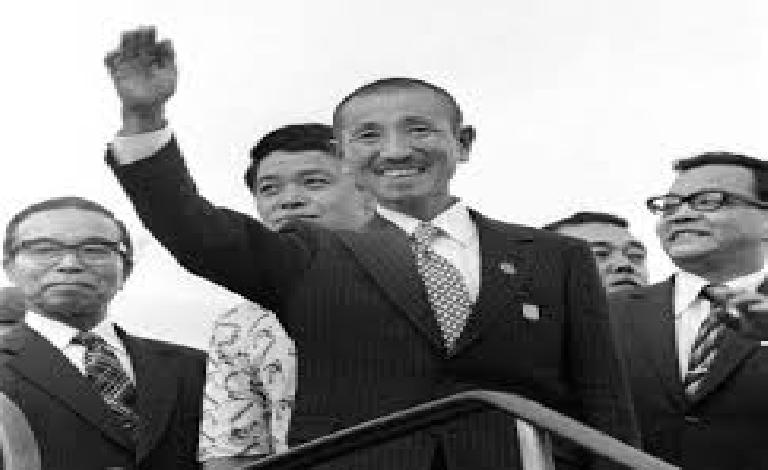 أغرب قصة في التاريخ ..لأنه لم يتلق الأوامر وبقي يقاتل 29 عاما رغم انتهاء الحرب