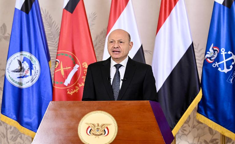 العليمي: ماضون في «فجر اليمن» حتى إنهاء الانقلاب واستعادة الدولة وتعهد بحماية تعز وفك حصارها